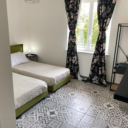 Habitat Luxury Suites Bellona エクステリア 写真