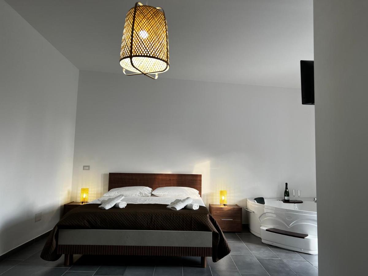 Habitat Luxury Suites Bellona エクステリア 写真