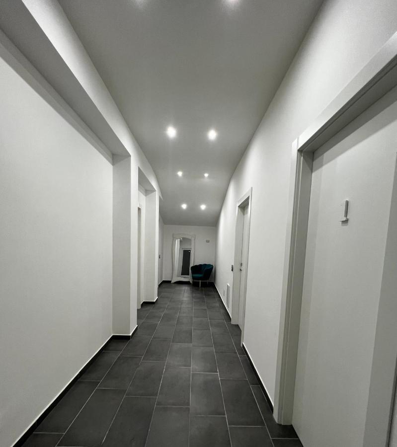 Habitat Luxury Suites Bellona エクステリア 写真