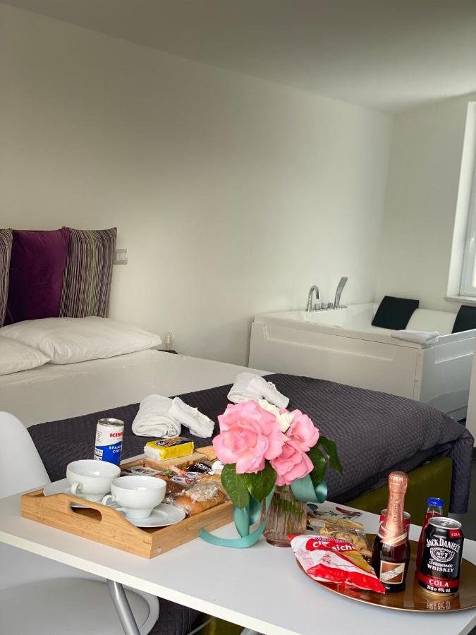 Habitat Luxury Suites Bellona エクステリア 写真