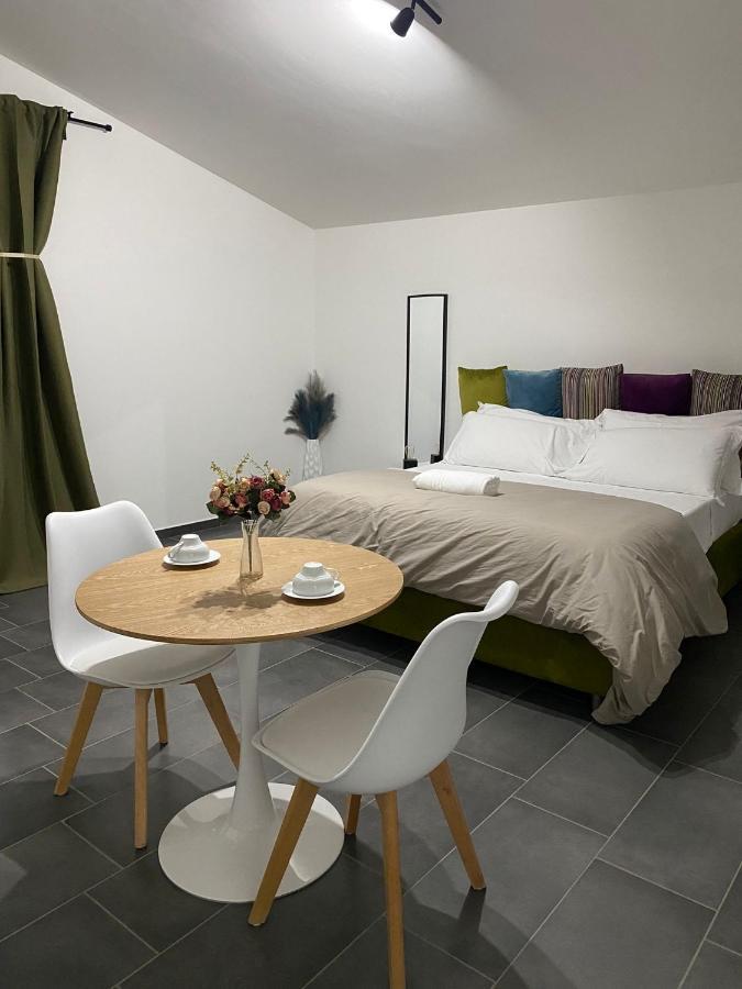 Habitat Luxury Suites Bellona エクステリア 写真
