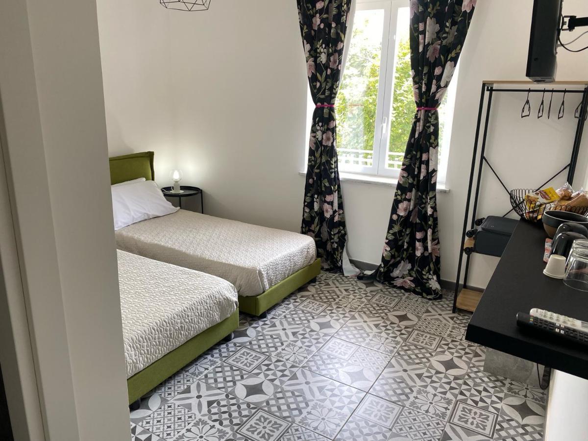 Habitat Luxury Suites Bellona エクステリア 写真