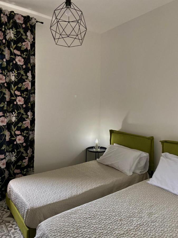Habitat Luxury Suites Bellona エクステリア 写真